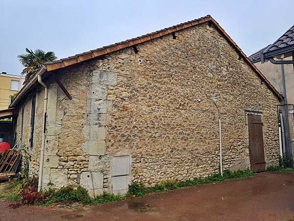 Fichier:1-immeuble boulangerie.jpg