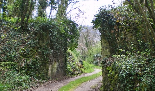 Fichier:Photo 2 pont vergnes.jpg